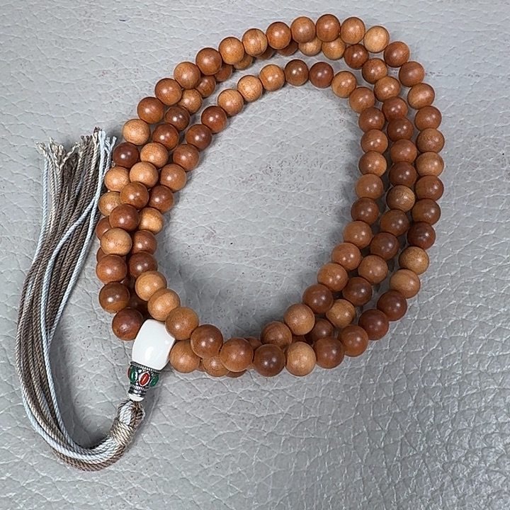 无事牌檀香木老山檀横纹沉水1.0长串108