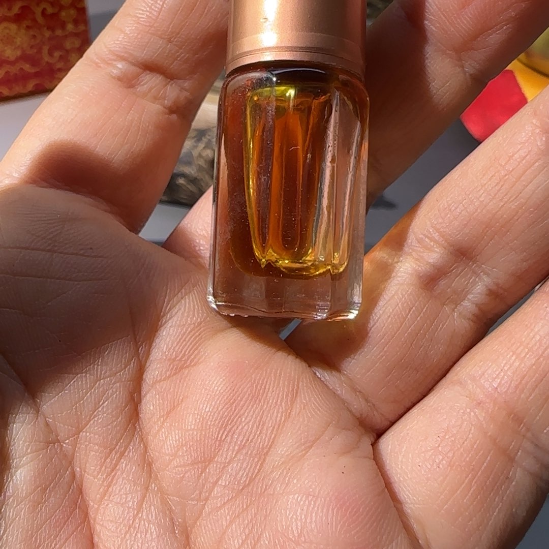 沉香沉香精油富森红土古法老油不退2克