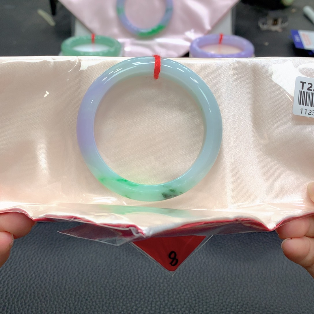 翡翠未镶嵌手镯2号