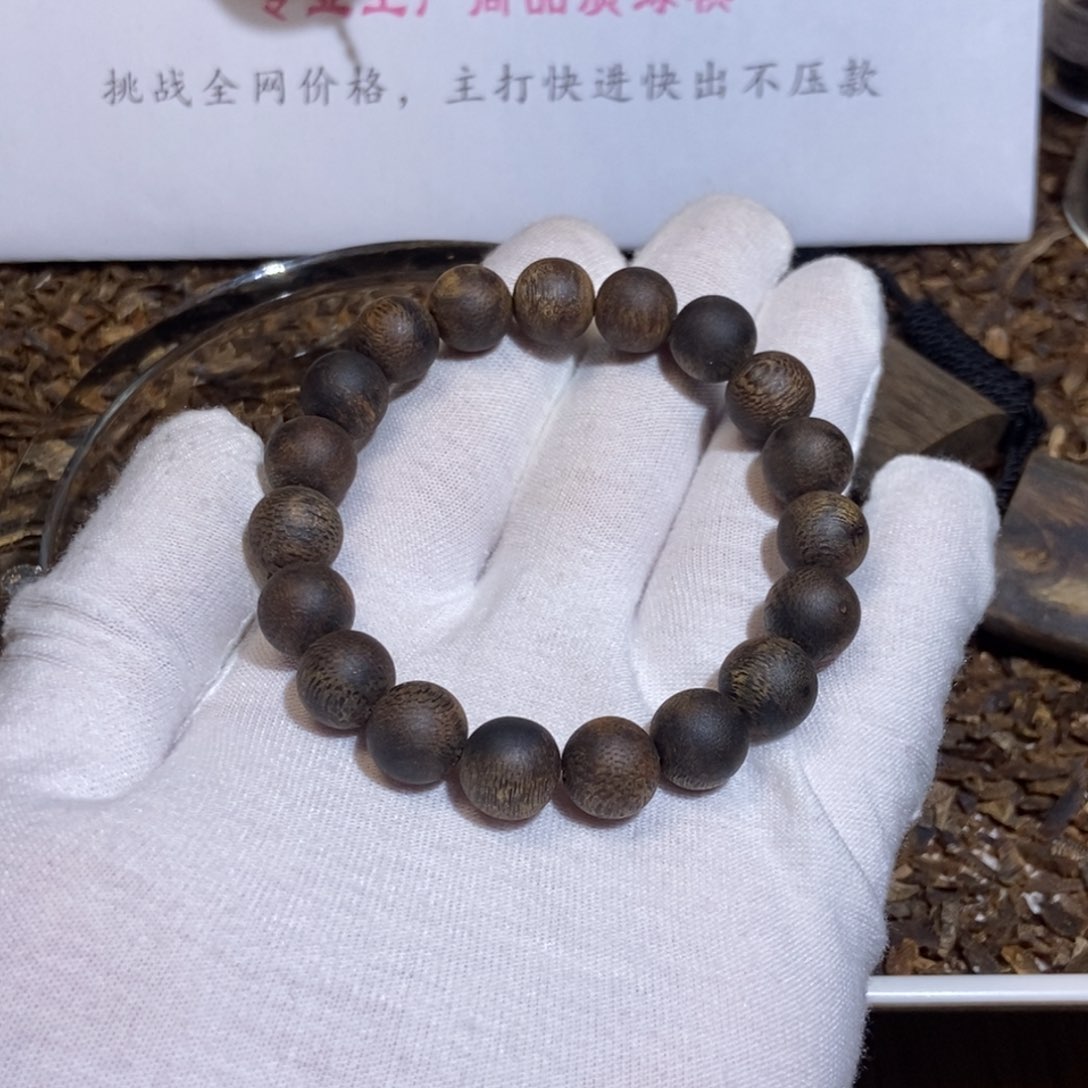 沉香手串?*茶绿棋楠沉香圆珠单圈
