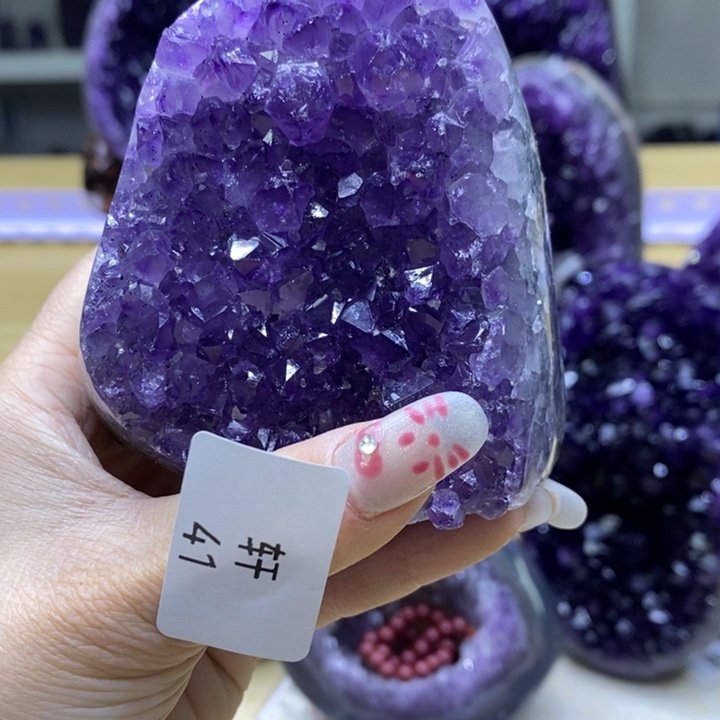 紫晶大型摆件（非配饰）未镶嵌