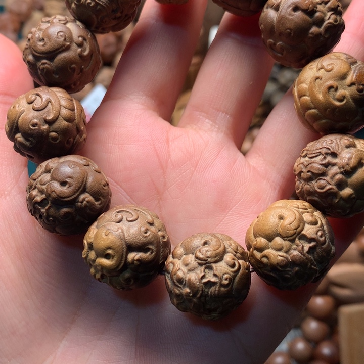 檀香木手串/手链老山檀香貔貅瑕