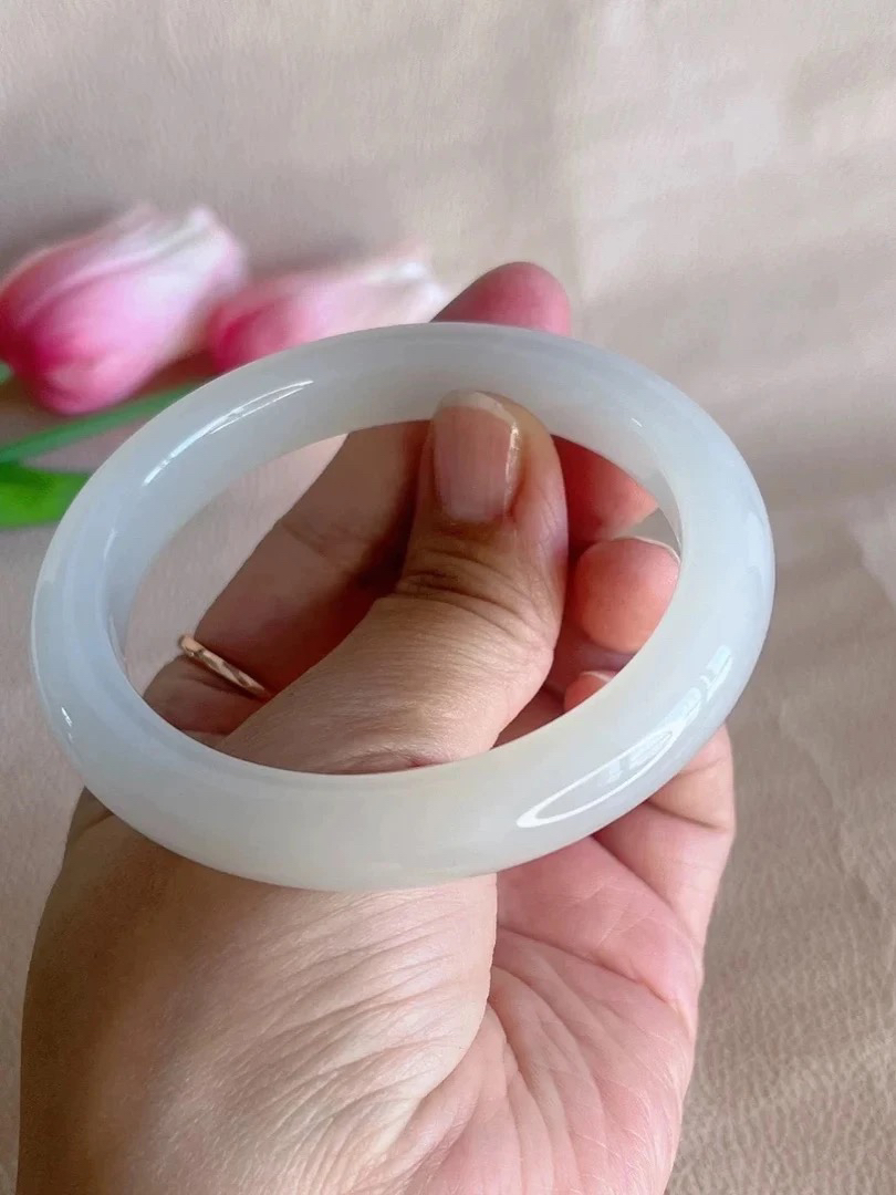 A9和田玉白玉窄版正圈