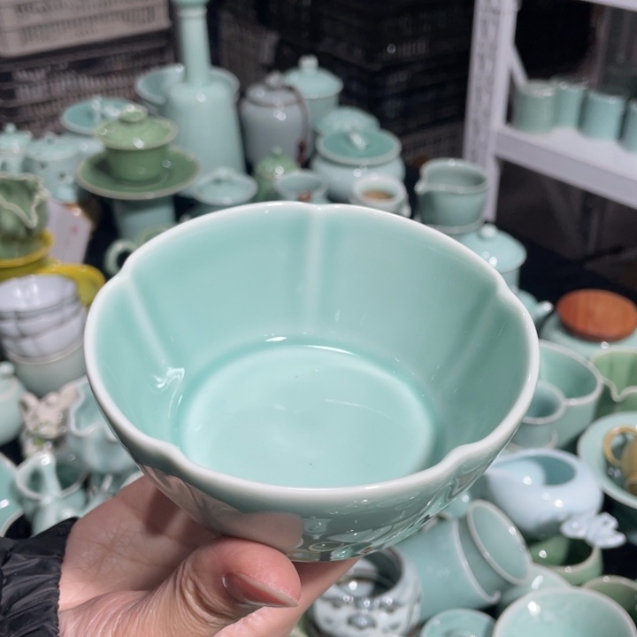 青瓷青瓷  青瓷青瓷 特价