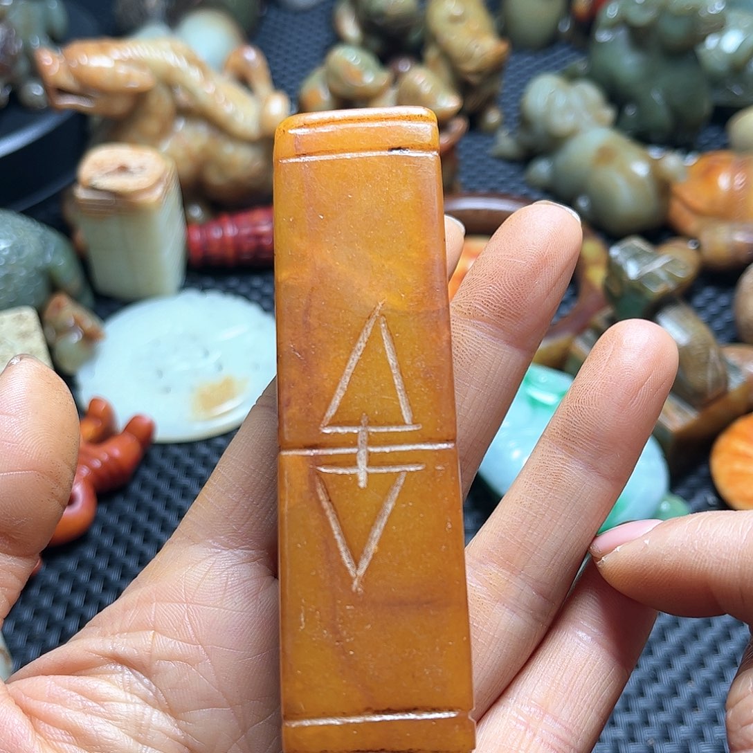 白玉菩提吊坠摆件