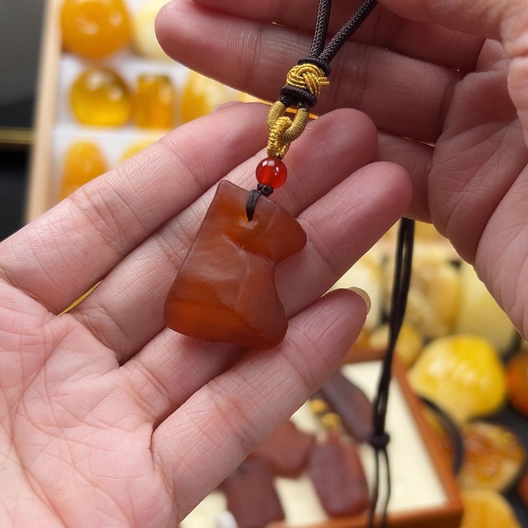 蜜蜡颈饰未镶嵌蜜蜡