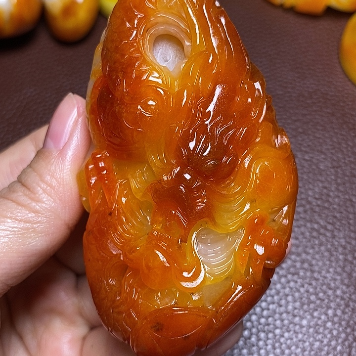 绝****和田玉未镶嵌颈饰