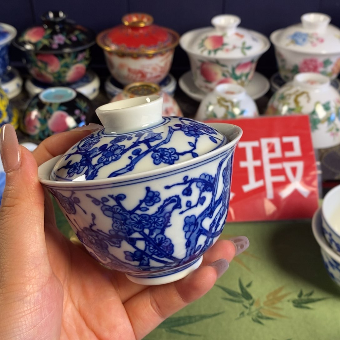 景德镇瓷器研究中心副