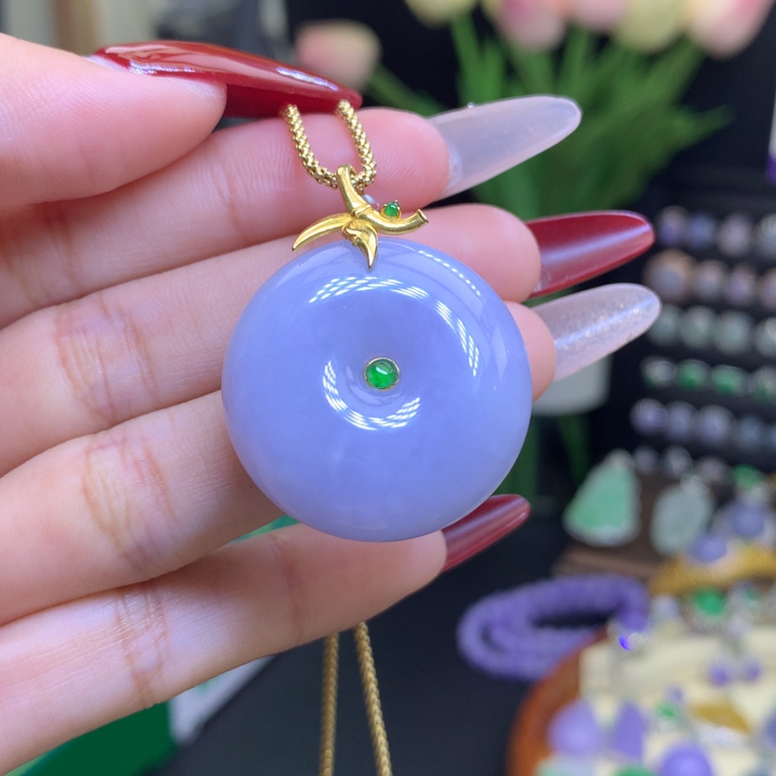 翡翠颈饰18K金镶嵌天然