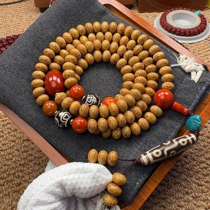 星月菩提吊坠精品