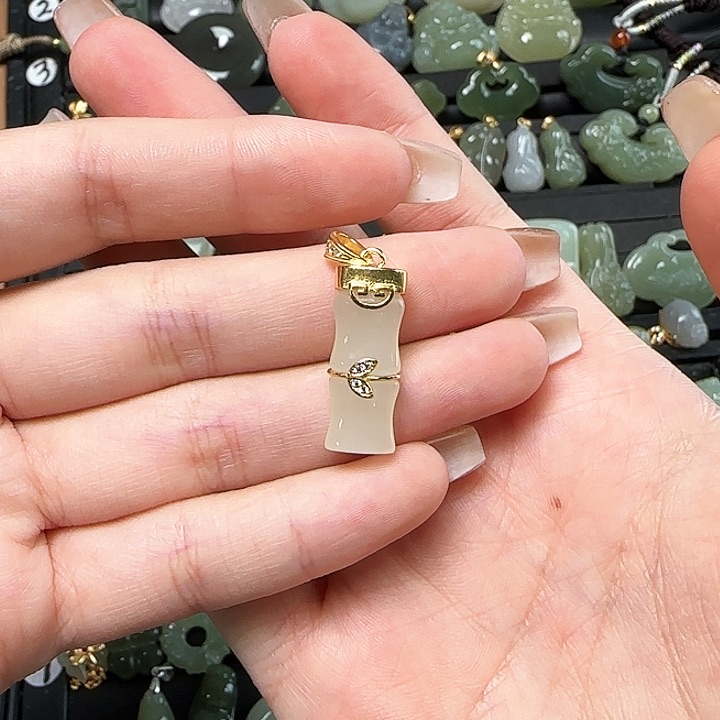 和田玉银S925镶嵌颈饰