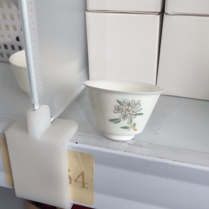 瓷片福利待遇多多哦哦哦