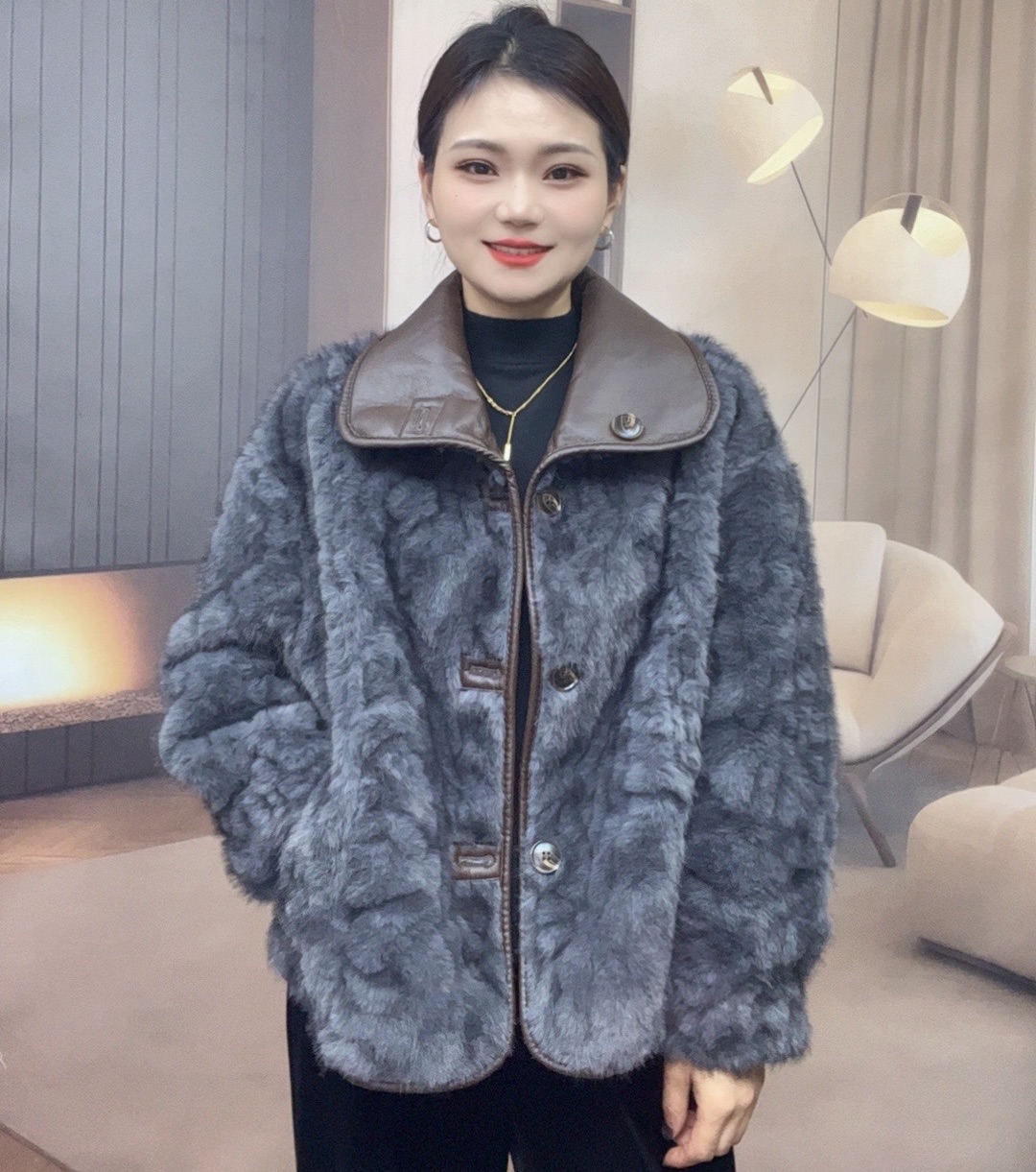【两面两穿】2025秋冬新款气质高贵时尚女士轻奢翻领加厚女外套