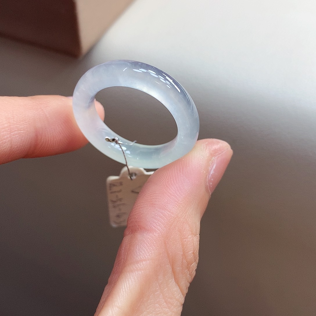 翡翠戒指未镶嵌18-19号