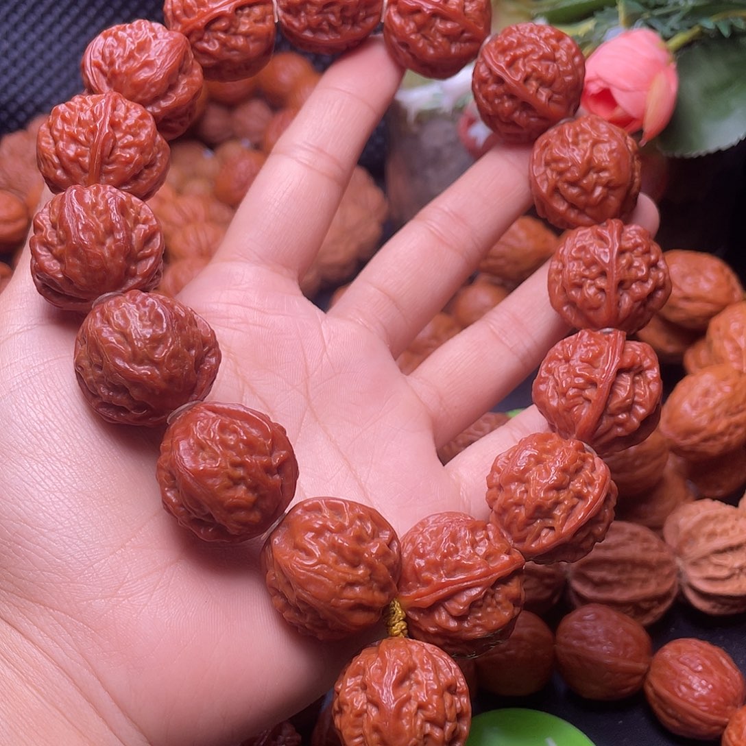 ঞ***゜手串文玩核桃鳄鱼纹京八棱