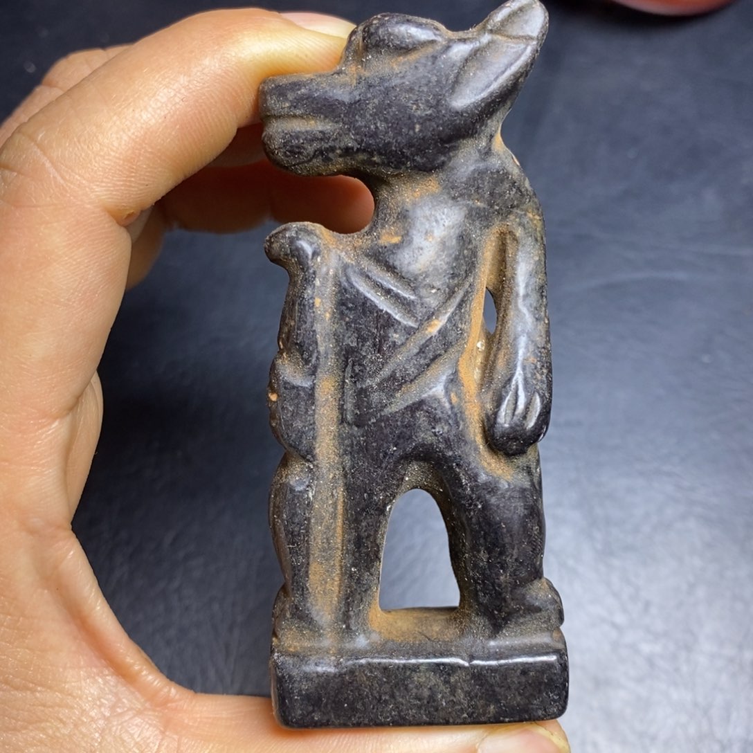 未镶嵌和田玉（糖玉）挂件