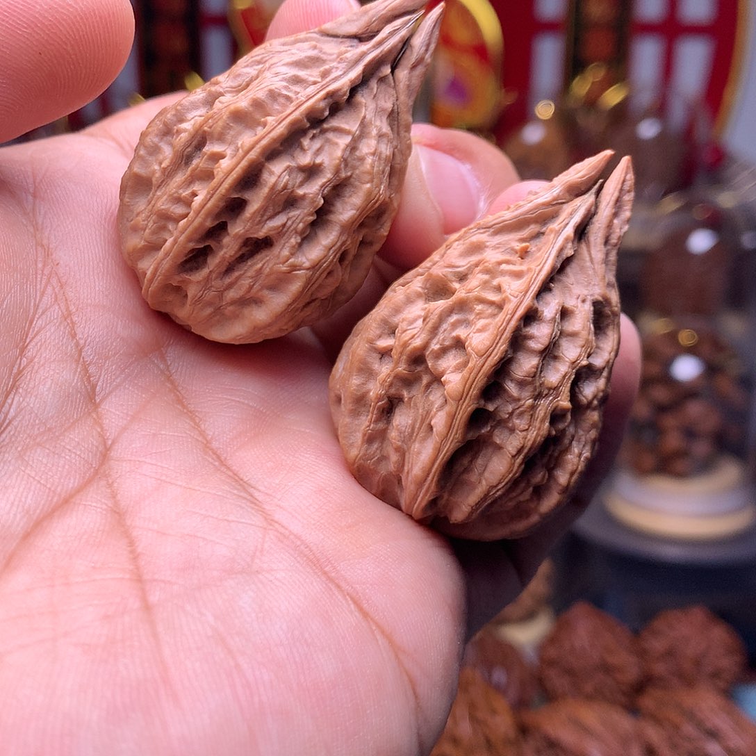 文玩核桃把件天***✨东北楸子文玩核桃