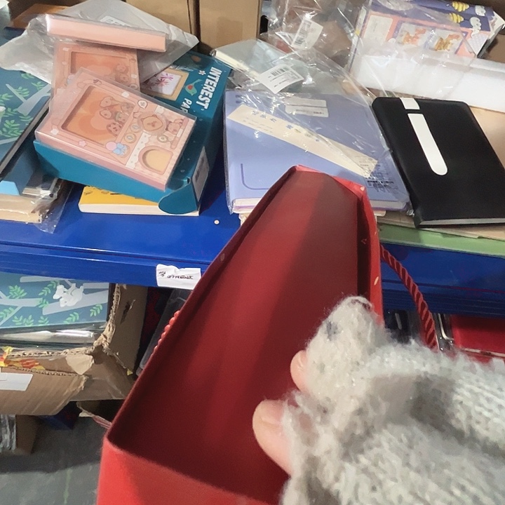 梦。                    文具。  