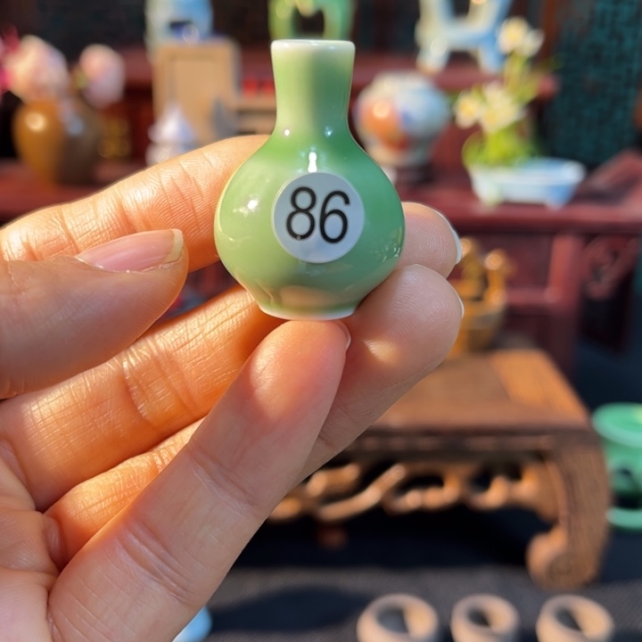 摆件微陶老王迷你花瓶