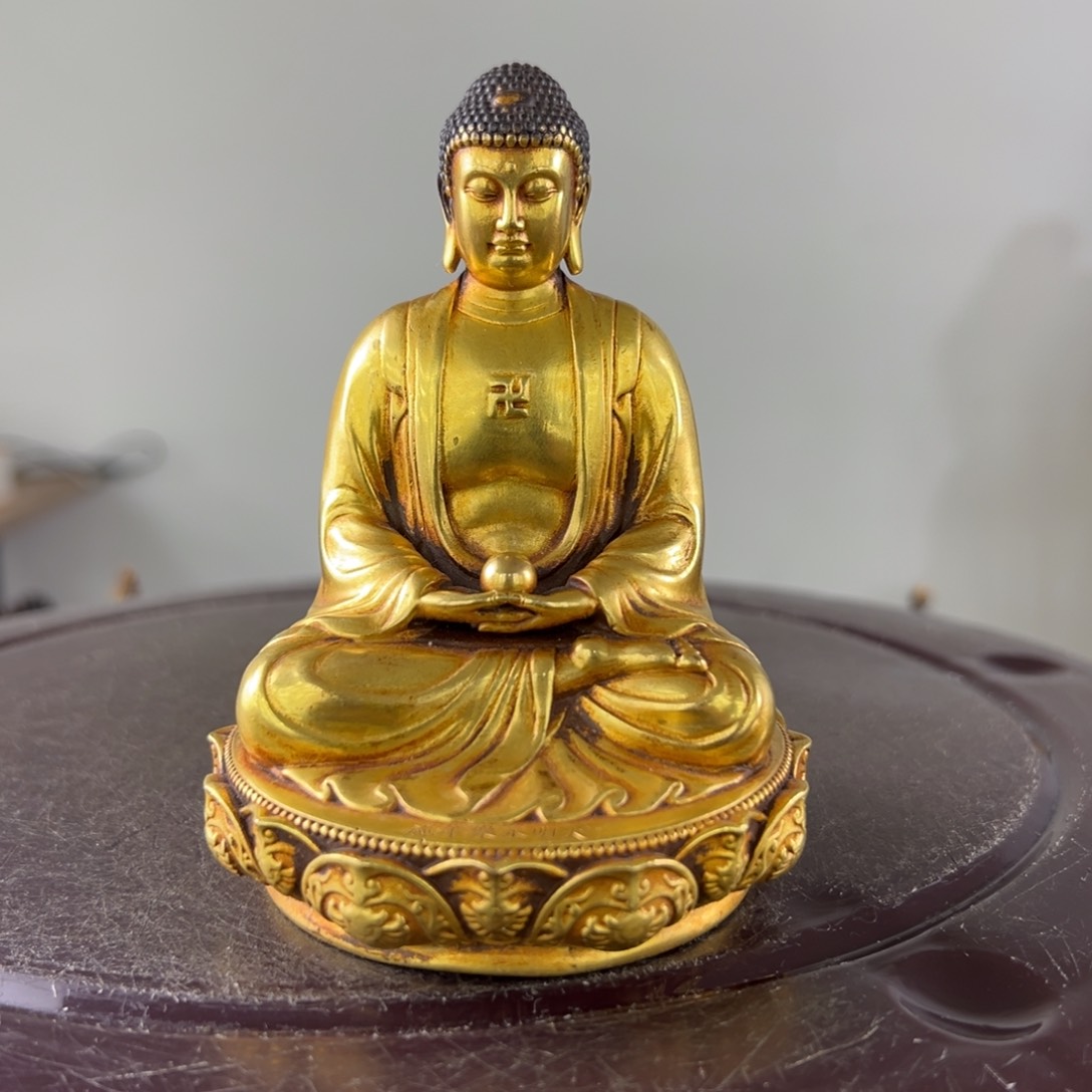 小***?佛像的造型和造型