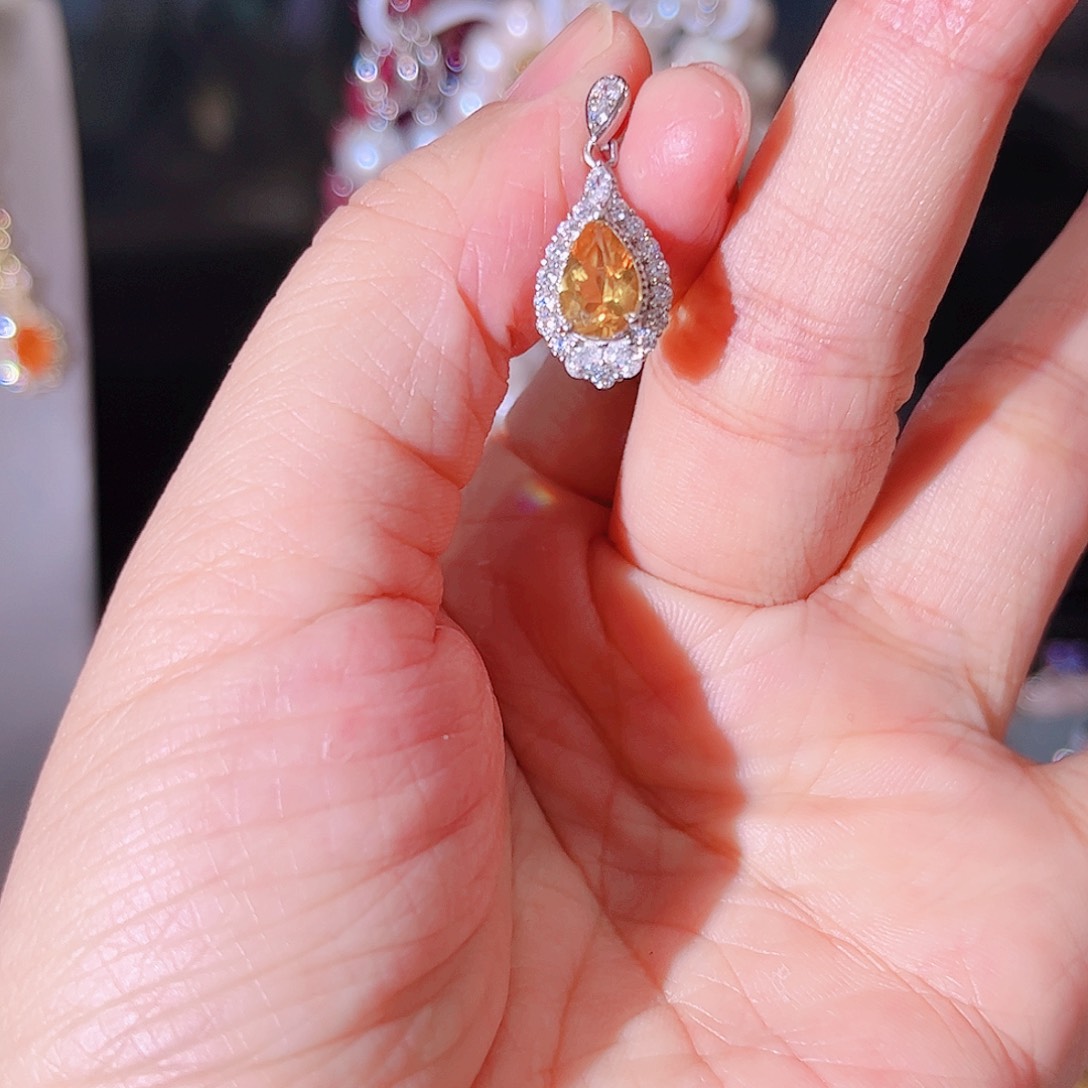 红宝石手链银S925镶嵌