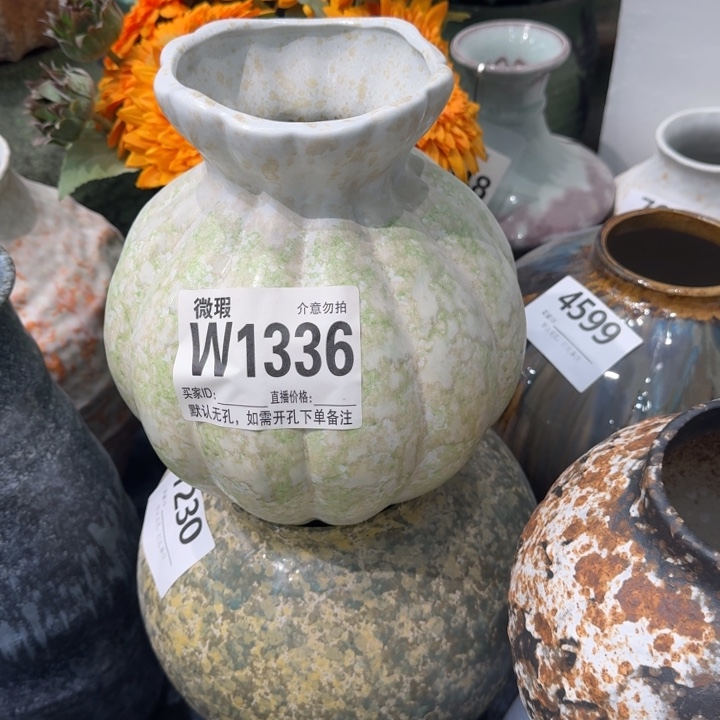 姐***瓷片景德镇微瑕花器编码1336高23口8默认无孔