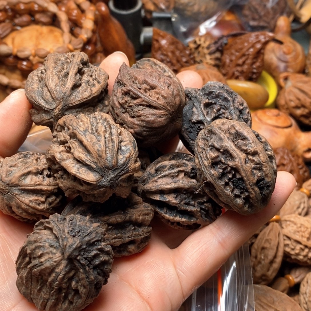 文玩核桃吊坠核桃48