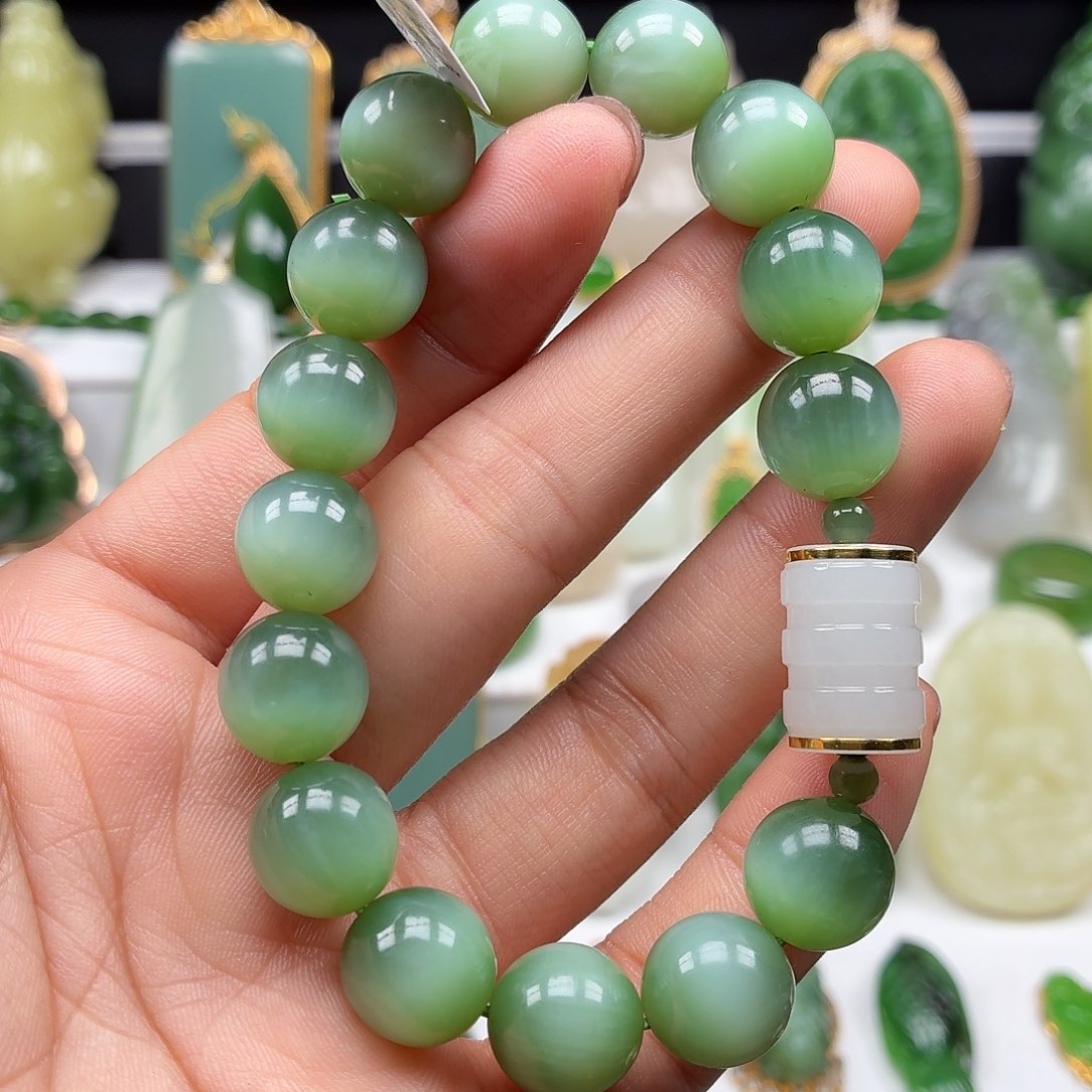 颈饰未镶嵌和田玉猫眼12