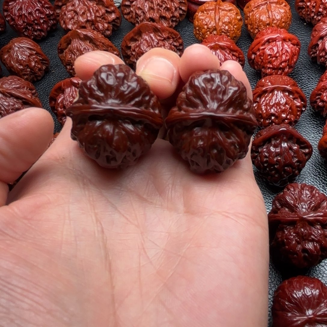 文玩核桃把件门头沟元宝