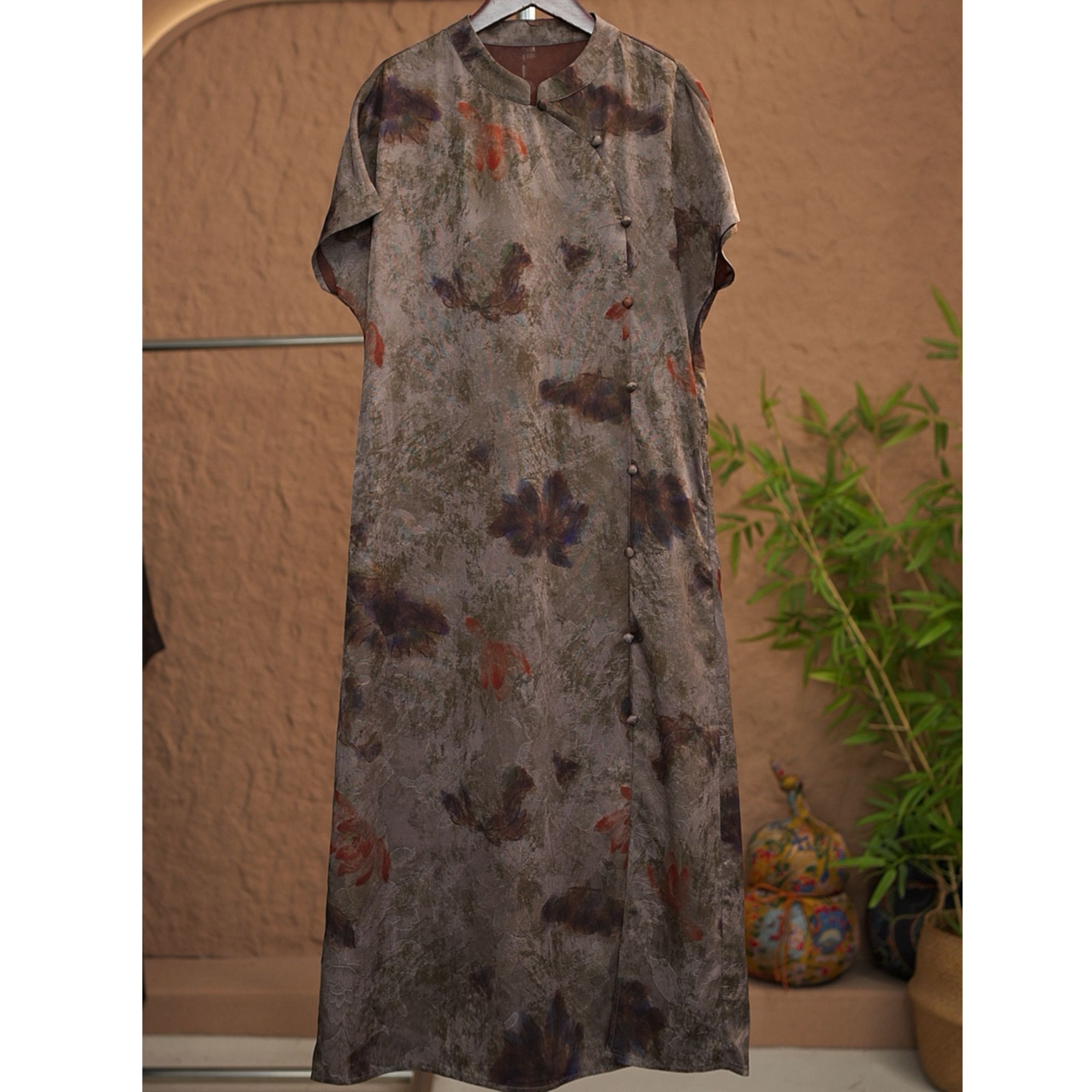 【水墨荷花】1123款正品高端老料花螺领高品质连衣裙