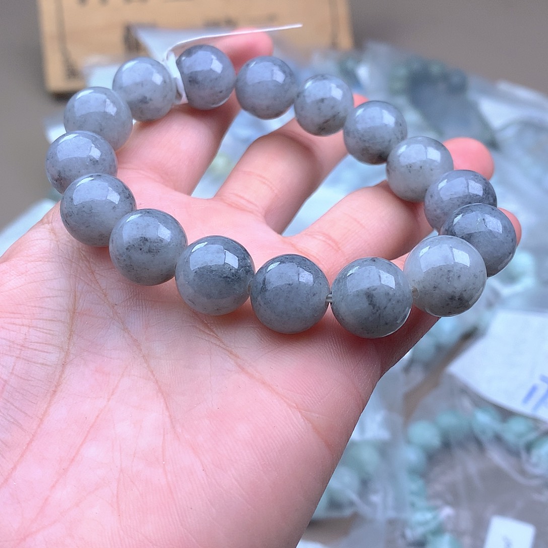 未镶嵌手串定制翡翠