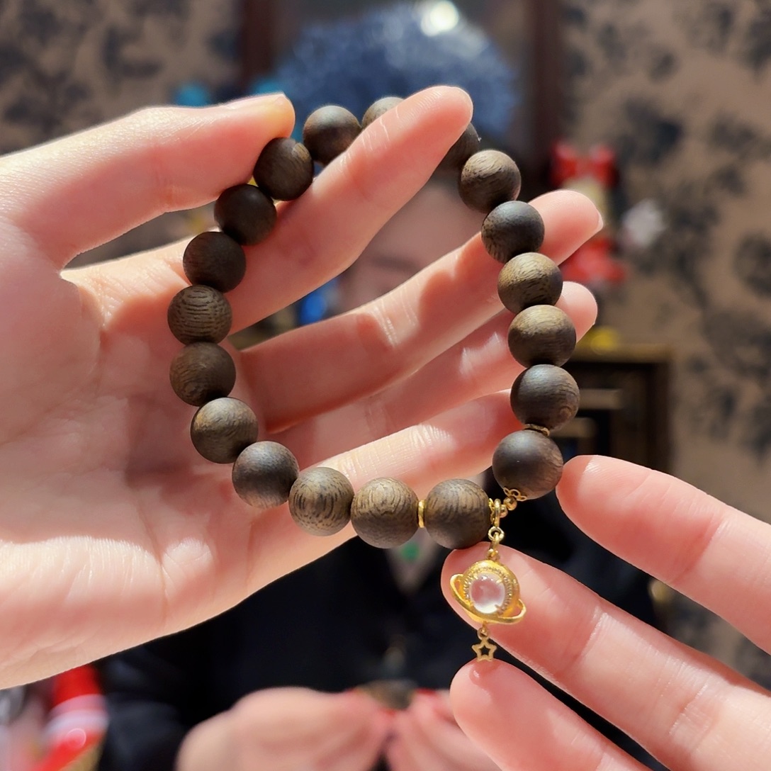 手串未镶嵌沉香手串