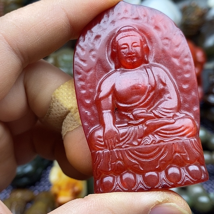 未镶嵌蛇纹石玉颈饰