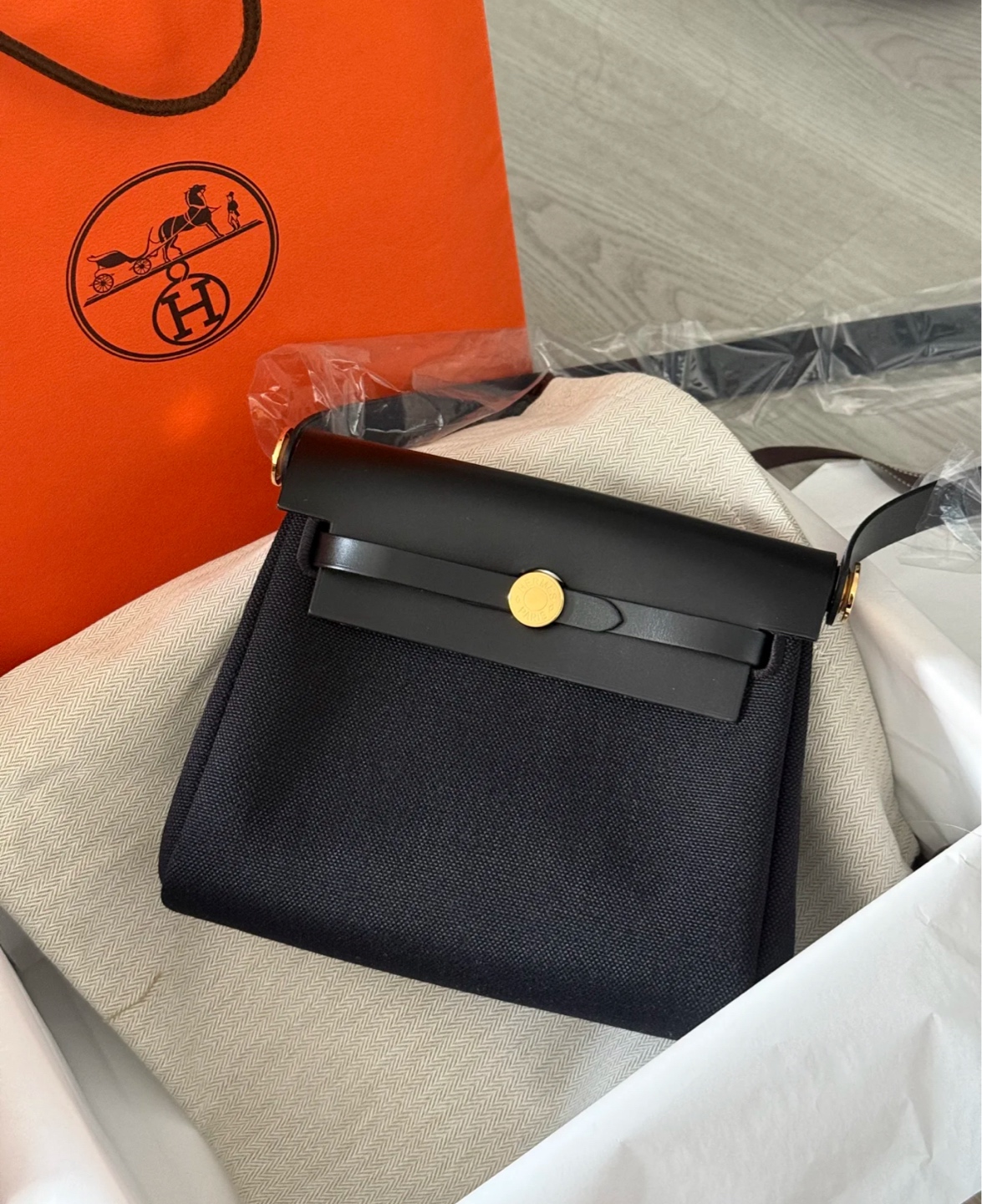 未使用 Hermes/爱马仕  黑金miniherbag 21cm 15967457