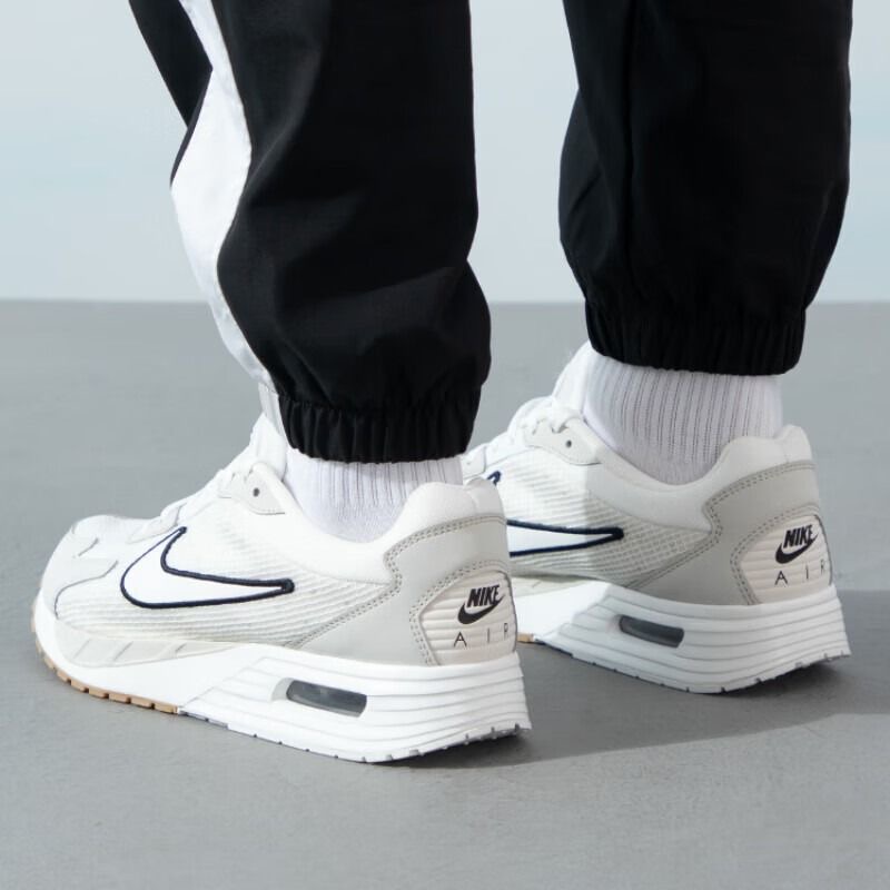 NIKE/耐克男鞋AIR MAX SOLO气垫时尚休闲百搭运动鞋 FN6918-100