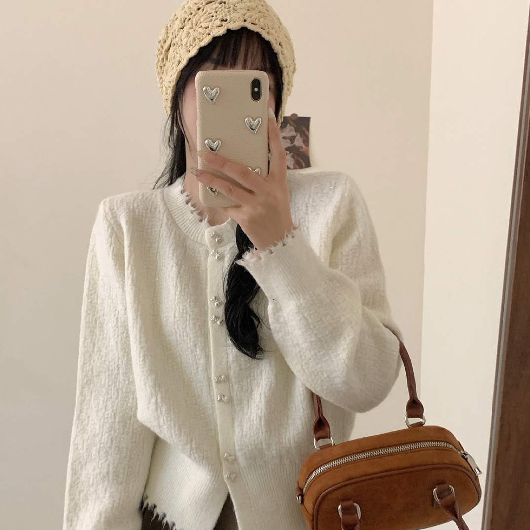 「可沐女装」冬款上新，时尚，百搭，休闲，牙口精致套头毛衣329