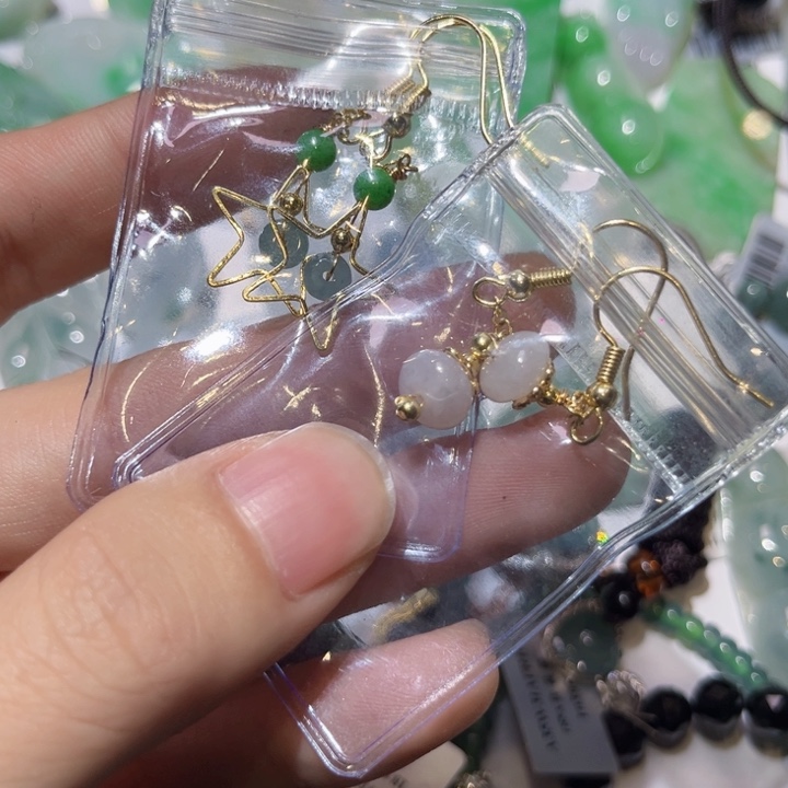 翡翠颈饰未镶嵌天然翡翠A货