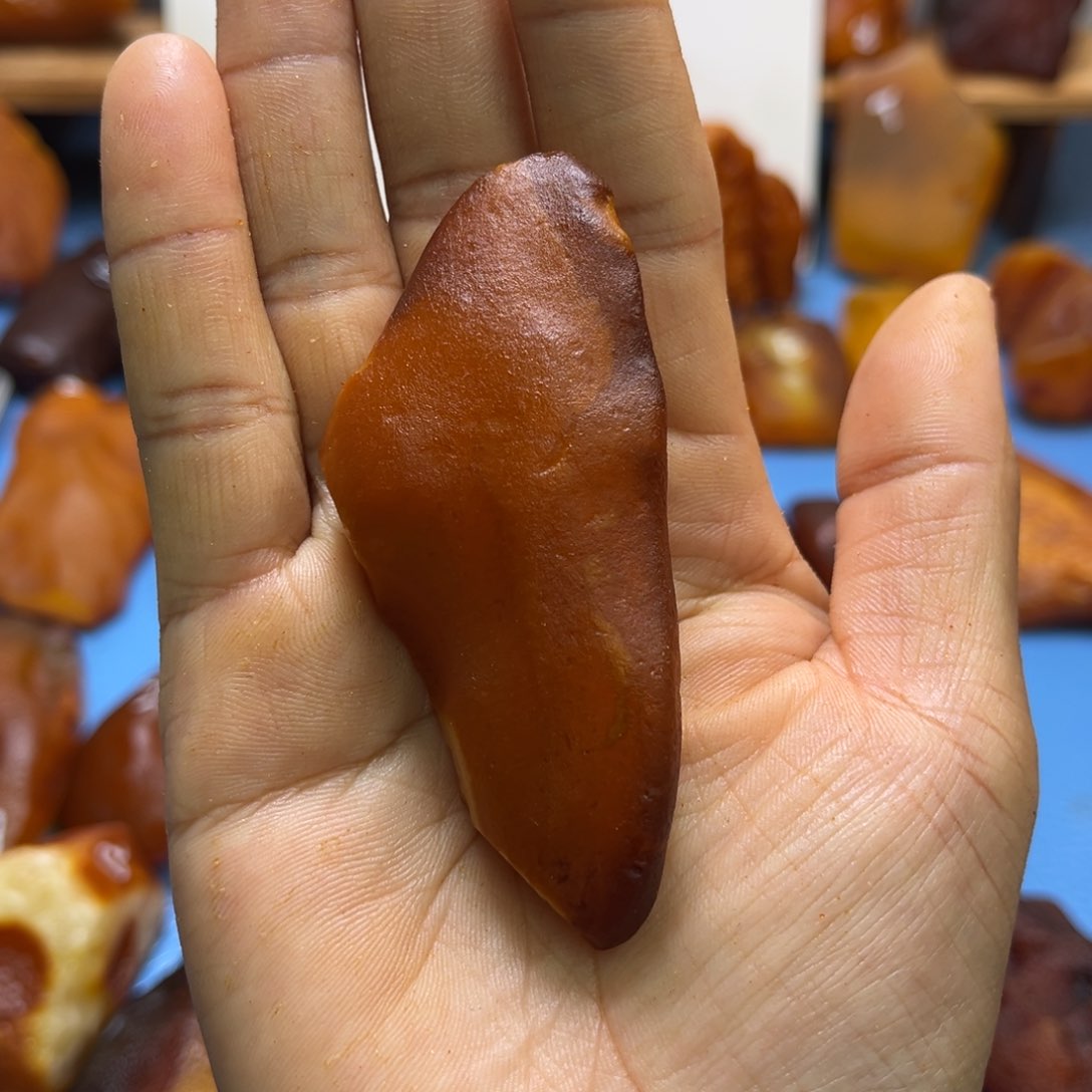 定制琥珀未镶嵌原石定制琥珀蜜蜡