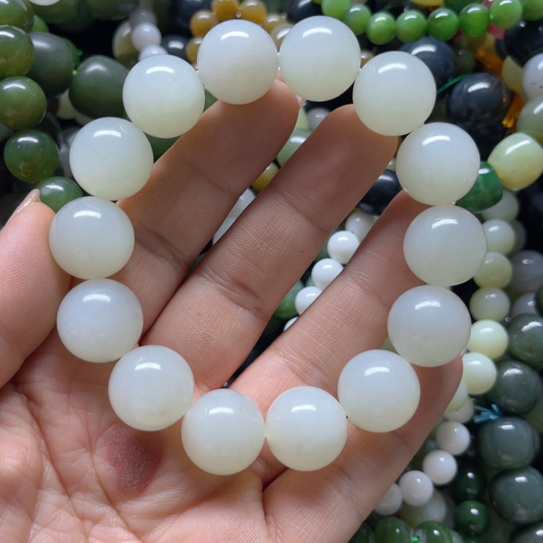 和田玉手链未镶嵌