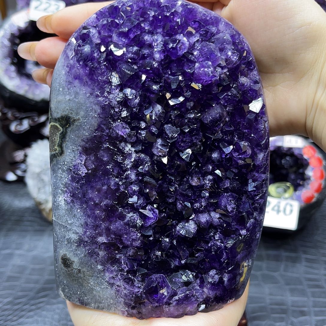 未镶嵌紫晶大型摆件（非配饰）