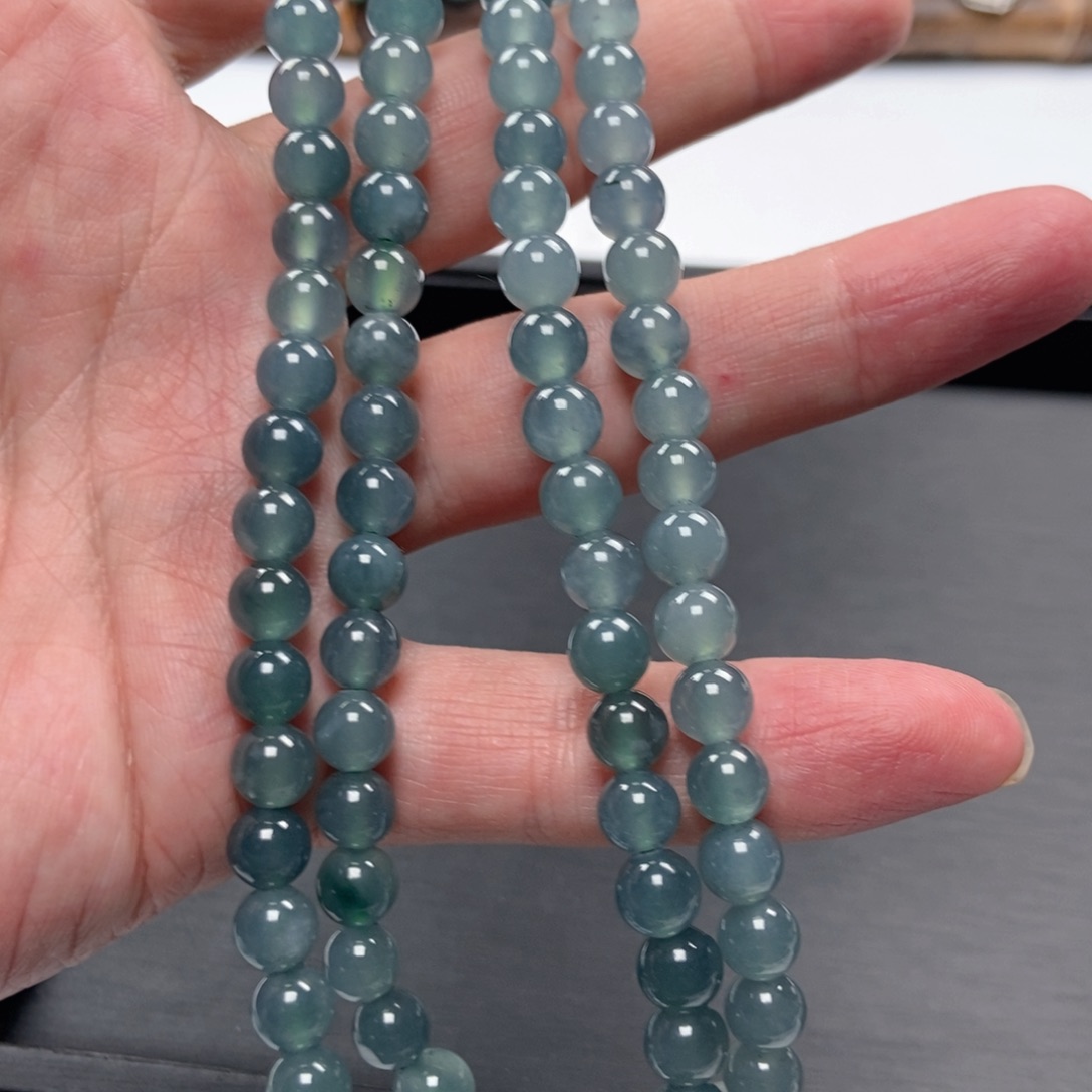 翡翠手串未镶嵌多样性发货其一卡6➕。108颗