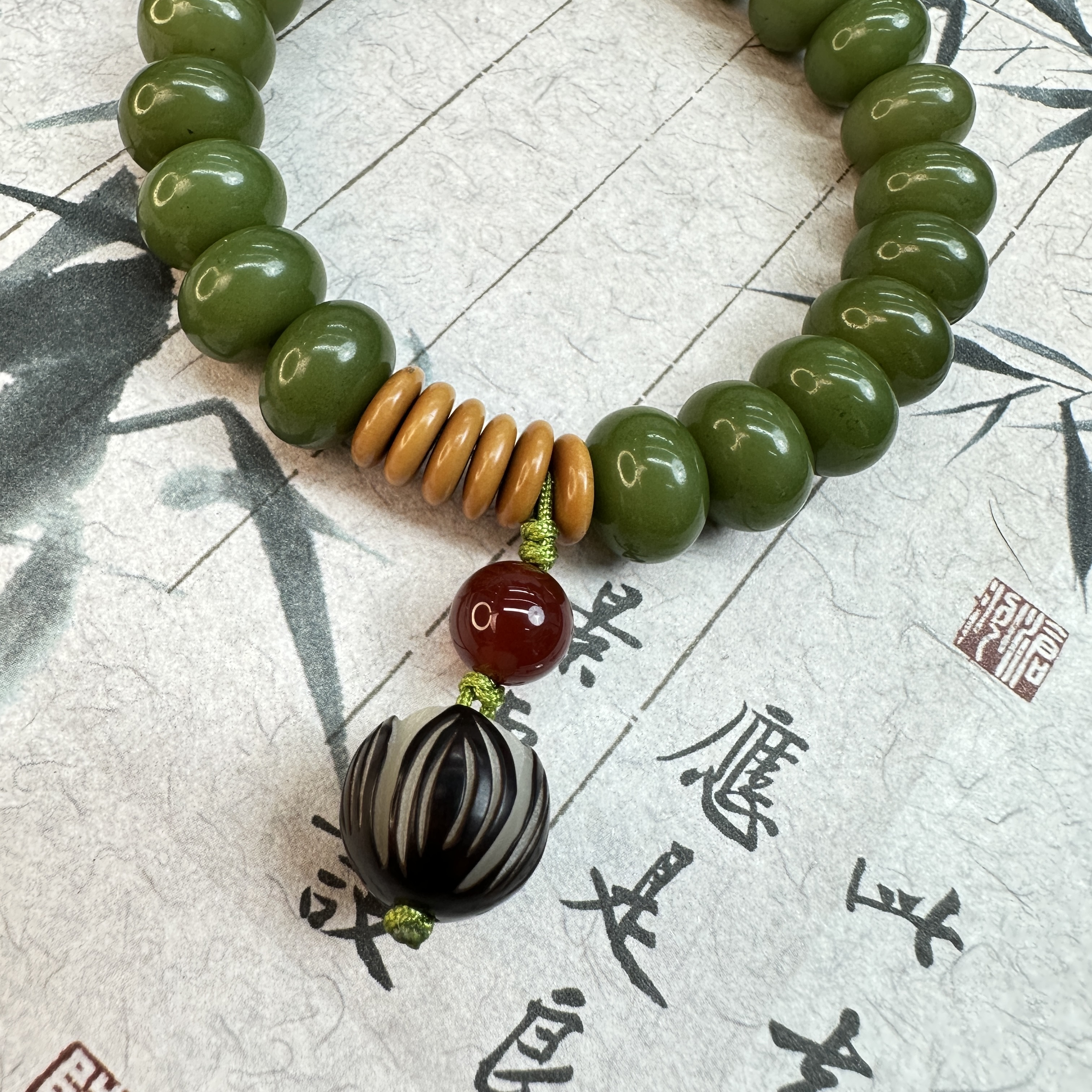 精选木质手串E052