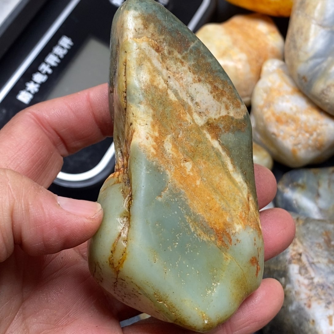 和田玉（糖玉）挂件未镶嵌