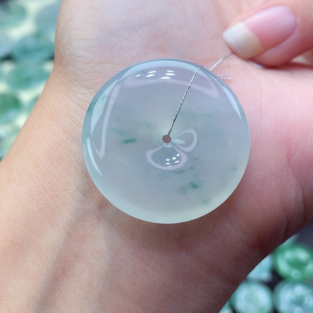 翡翠颈饰未镶嵌56尺寸29.5-6.1