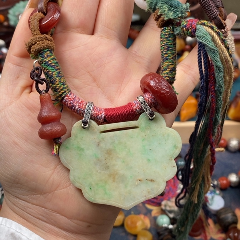 【闪购商品】翡翠颈饰未镶嵌项链