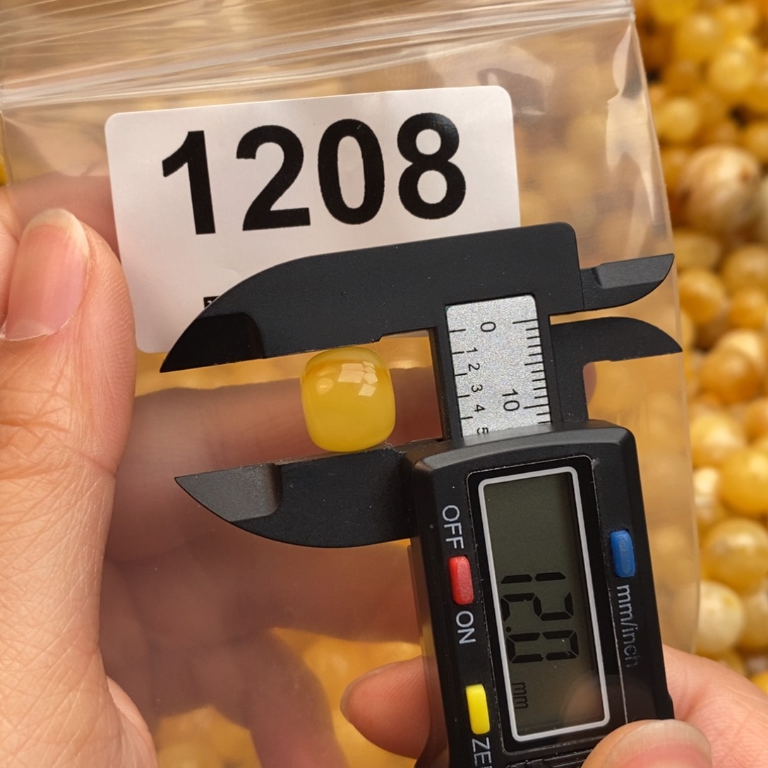 蜜蜡珠宝奇石未镶嵌