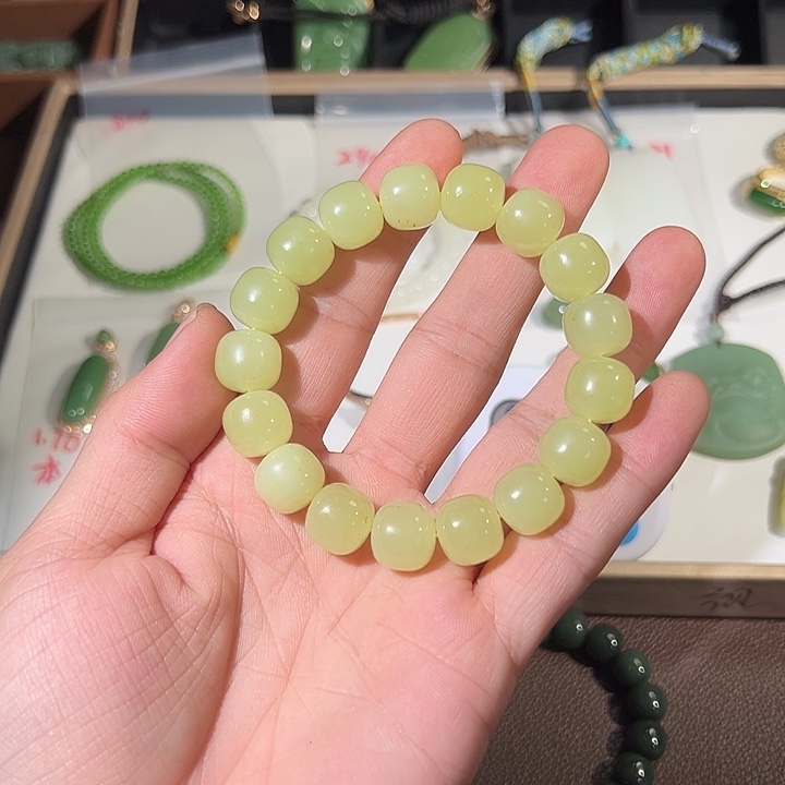 老***郑和田玉未镶嵌笔搁