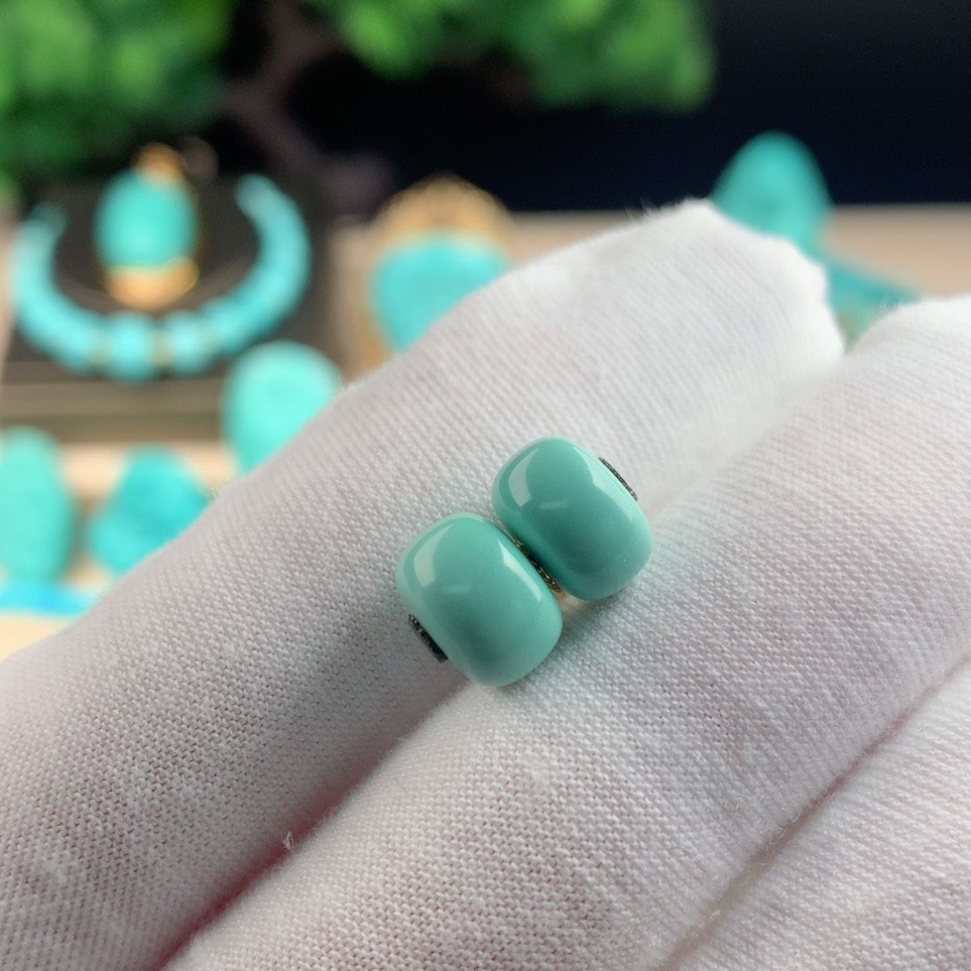 【闪购商品】绿松石配珠卡9.3未镶嵌