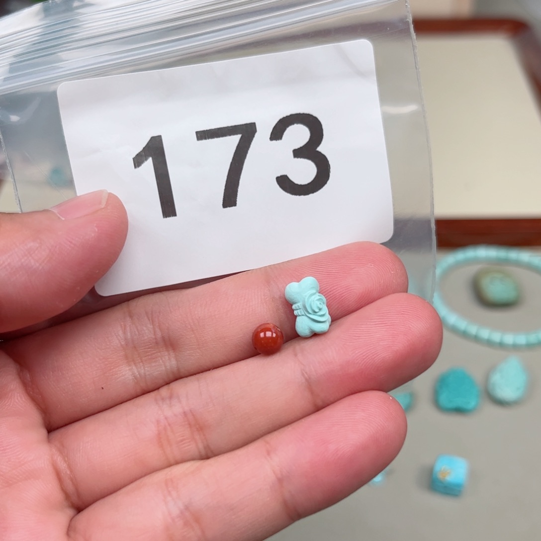 南红玛瑙未镶嵌珠宝奇石