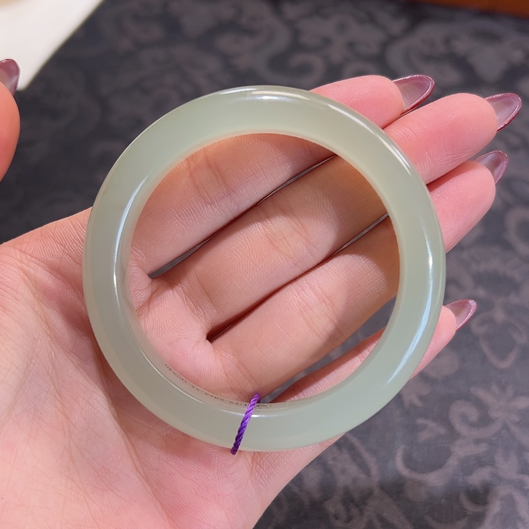 和田玉手镯未镶嵌冰猫晴水